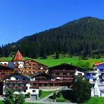 Hotel Thaneller Stadl Braeu 4*