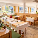 Thaneller Stadl Braeu Hotel 4*