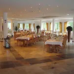 Thaneller Stadl Braeu Hotel
