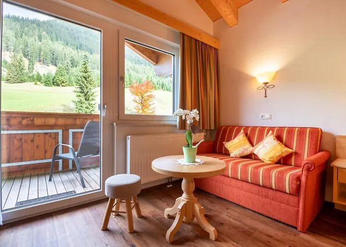 Thaneller Stadl Braeu Hotel 4*